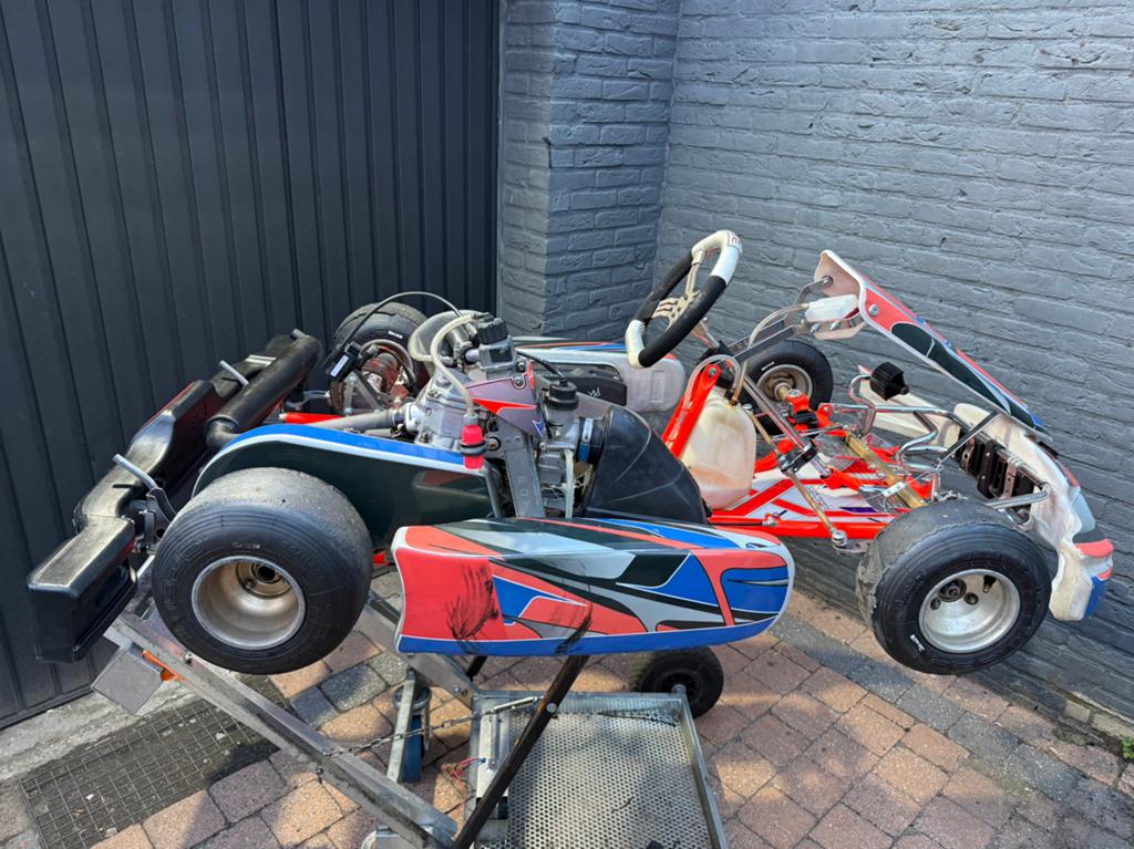 Rotax Max Evo mini Max + Exprit ( OTK), Sports & Fitness, Enlèvement, Comme neuf, Kart