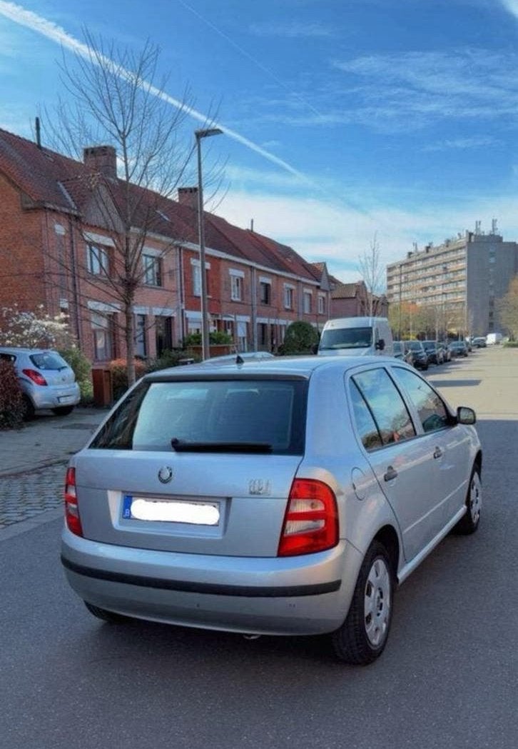 Skoda Fabia 2002, Argent ou Gris, Achat, Boîte manuelle, 5 portes