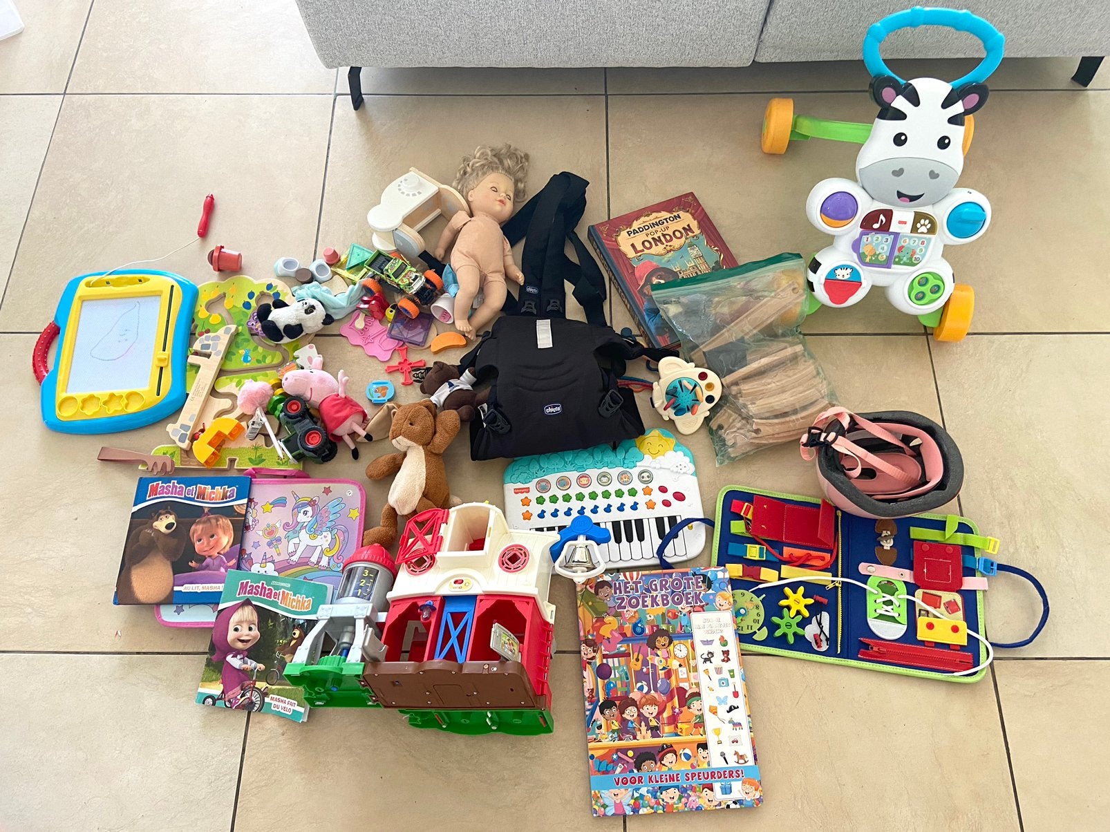 Porte bebe chicco+ charette + jeux. 40€ le tout, Enfants & Bébés, Enlèvement ou Envoi, Comme neuf