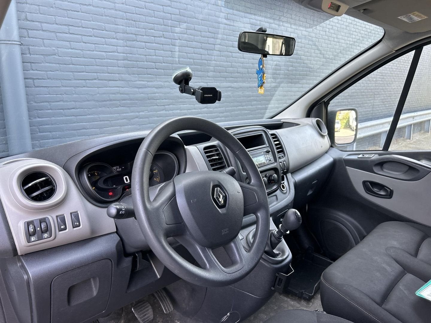 Renault Trafic Passenger 1.6 dCi Authentique Energy | € 5.45, Monovolume, Elektrische ramen, Wit, Te koop