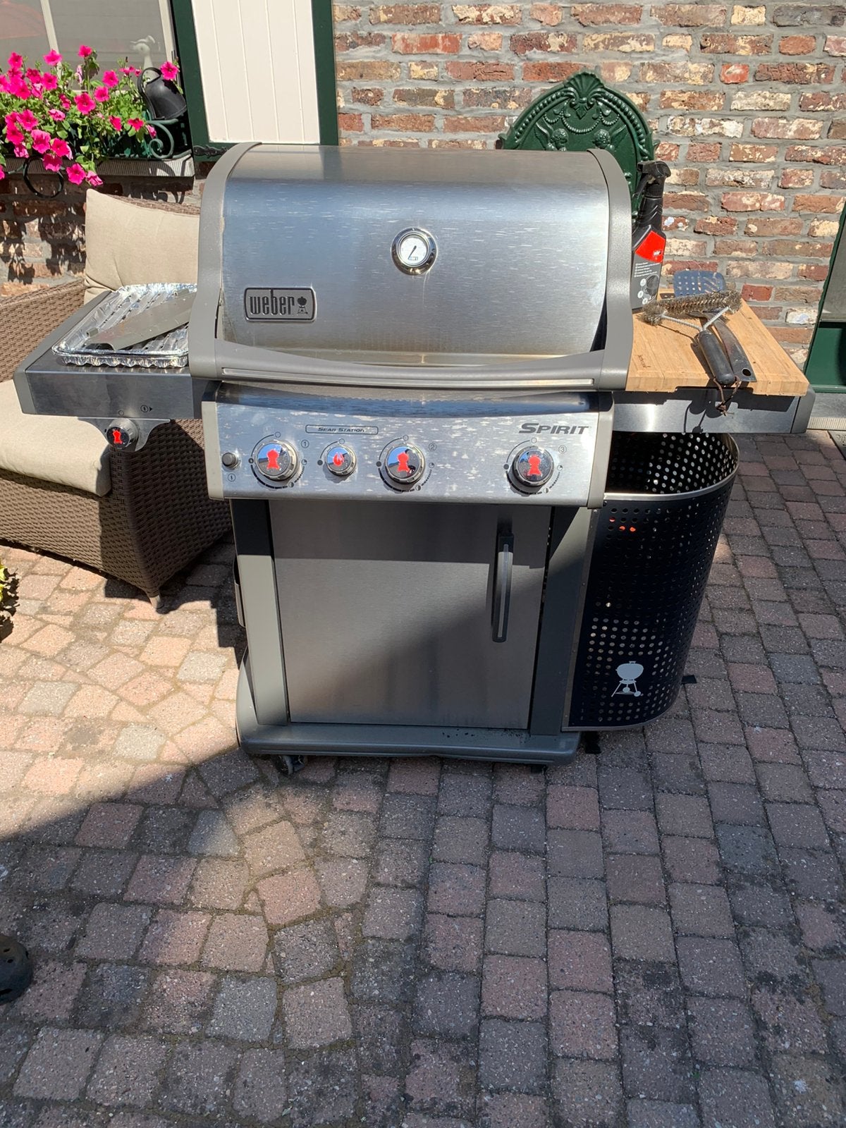 Bbq op gas van het merk weber, Tuin en Terras, Ophalen, Zo goed als nieuw
