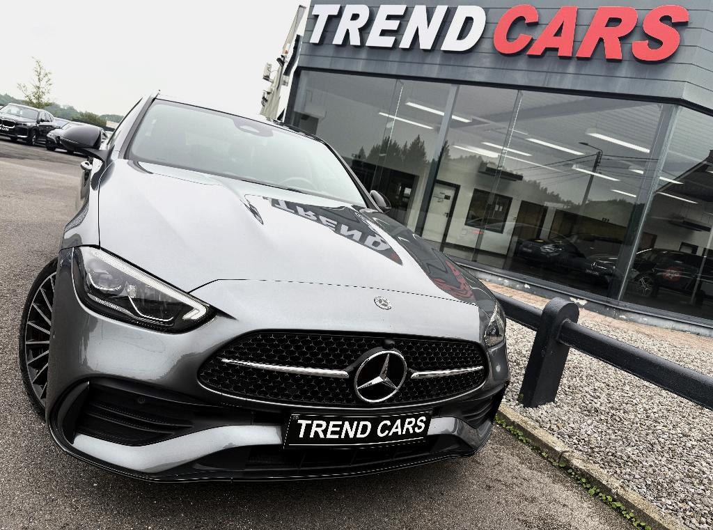 Mercedes C 180 9G-TRONIC PACK AMG/NIGHT PANO CRPLAY LED AMBI, Automaat, Zwart, 4 cilinders, Leder