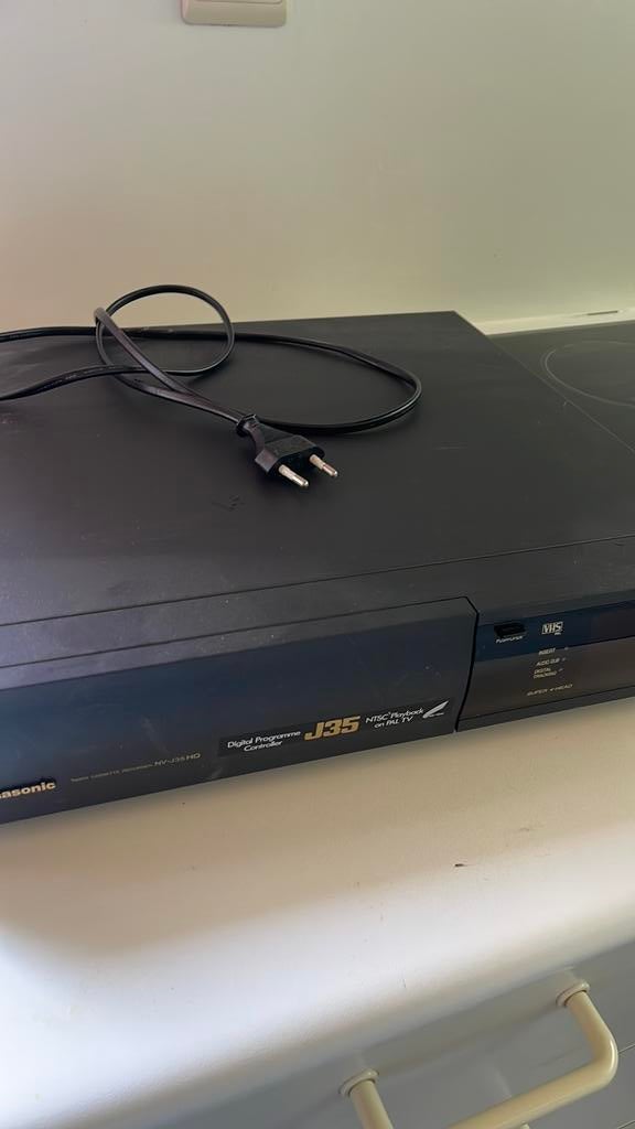Panasonic j35 vhs videorecorder, Audio, Tv en Foto, Videospelers, Ophalen, Gebruikt, VHS-speler of -recorder