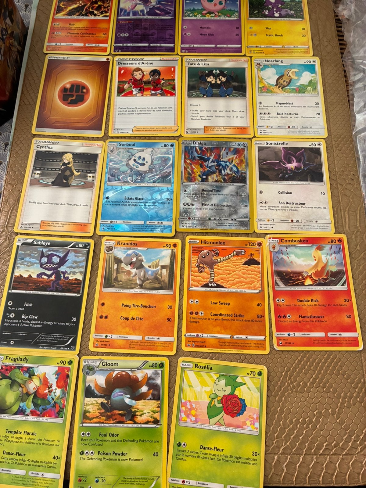 Lot de 488 cartes Pokémon + 3 boites vides + album, Hobby & Loisirs créatifs, Jeux de cartes à collectionner | Pokémon, Enlèvement