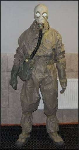 Combinaison anti-gaz polonaise OP-1 avec bottes CBRN NBC, Collections, Enlèvement ou Envoi, Armée de terre