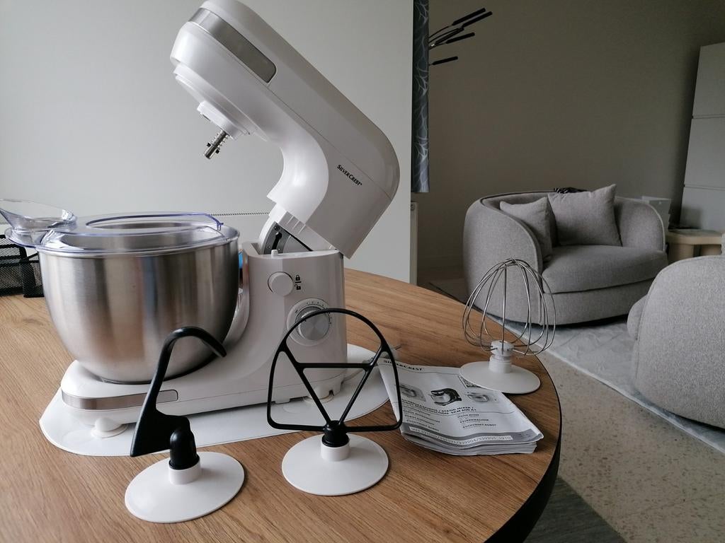 Multifunctionele keukenrobot. Merk silvercrest. 600W.5 L kom, 4 liter of meer, 3 snelheden of meer, Ophalen of Verzenden, Zo goed als nieuw