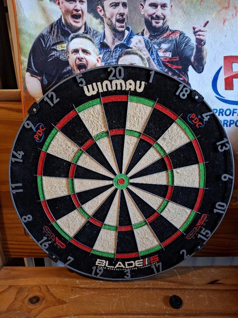 Dartsbord Winmau Blade 6 Triple Core, Enlèvement, Utilisé, Cible de fléchettes