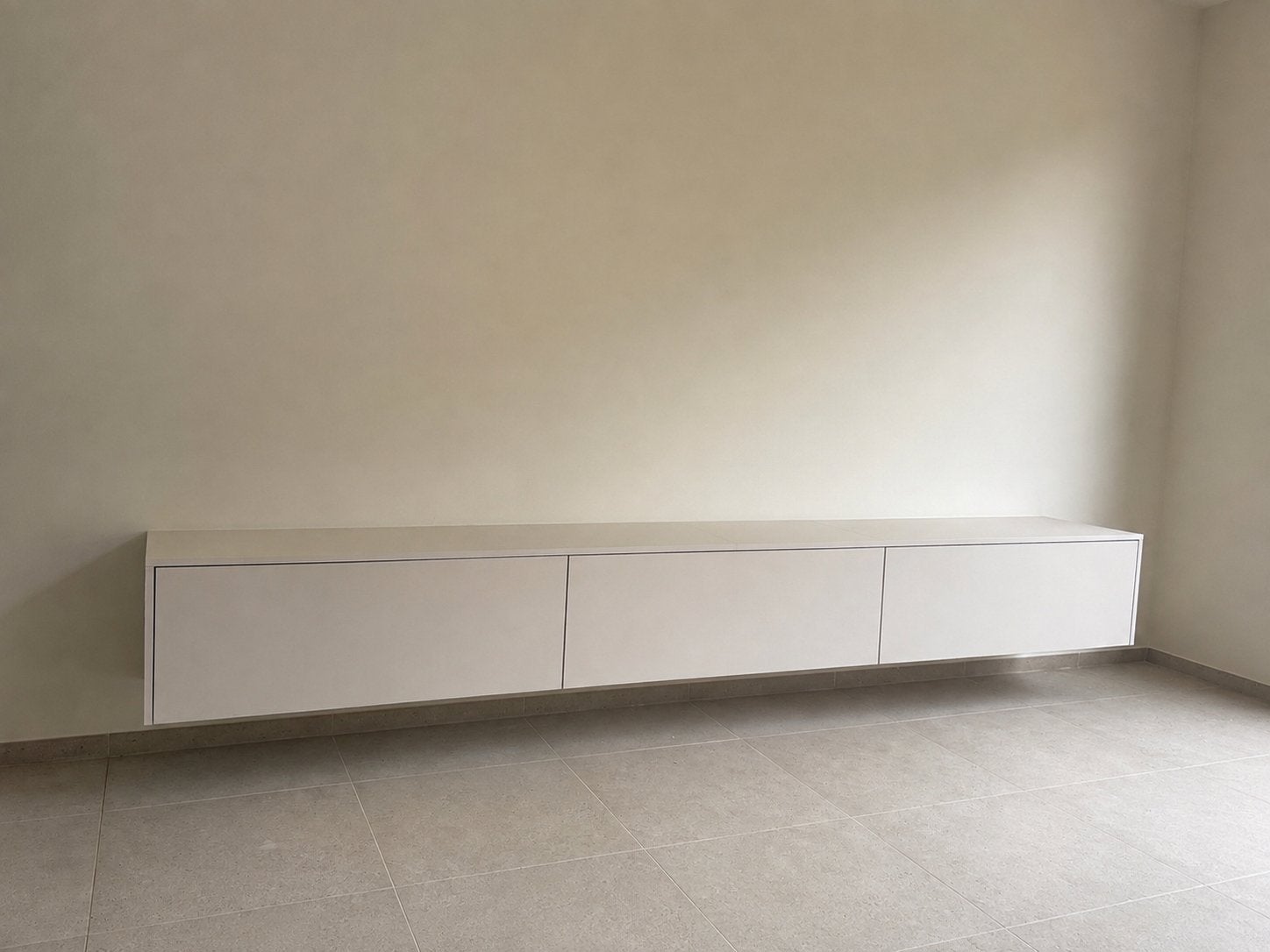 Tv meubel 3,5 m - NIEUW - 3 schuiven., Neuf, 200 cm ou plus, Enlèvement, Op maat gemaakt voor nieuwbouw - strak design