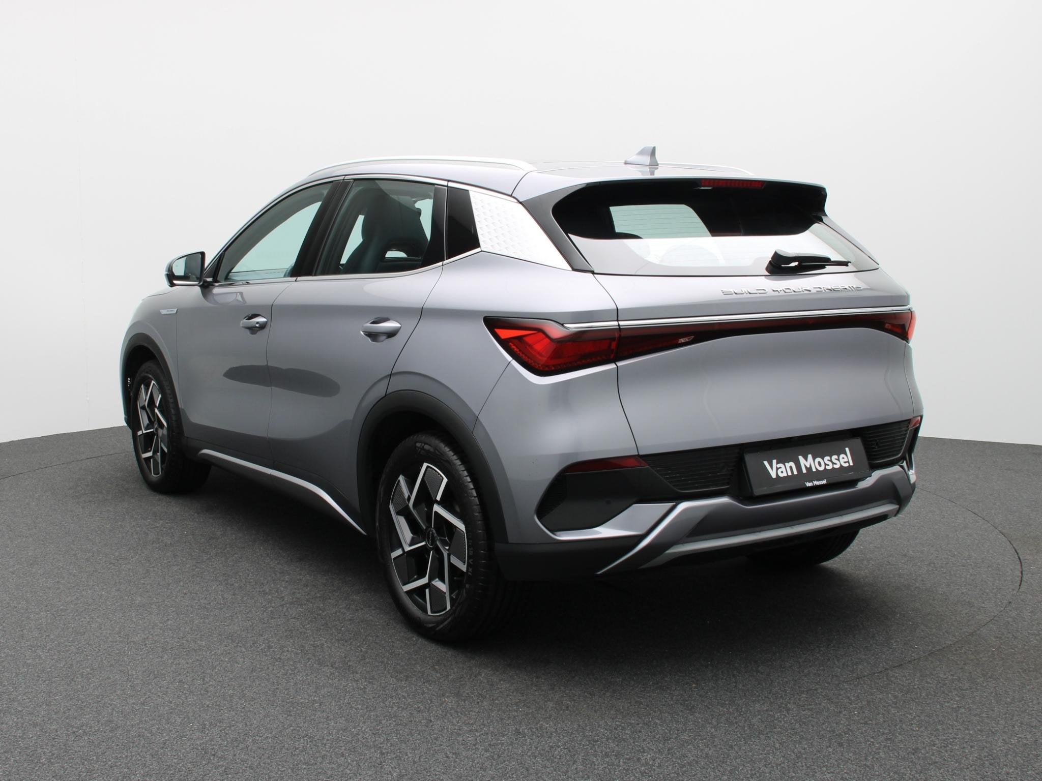 BYD ATTO 3 Design (automatique), Autos, Argent ou Gris, 4 portes, Entreprise, 5 places