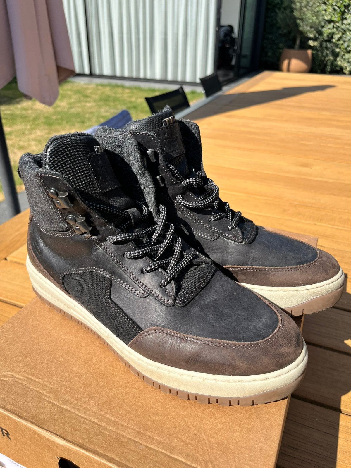 Mooi stevige winterschoenen. Bull Boxer maat 41., Enlèvement, Comme neuf