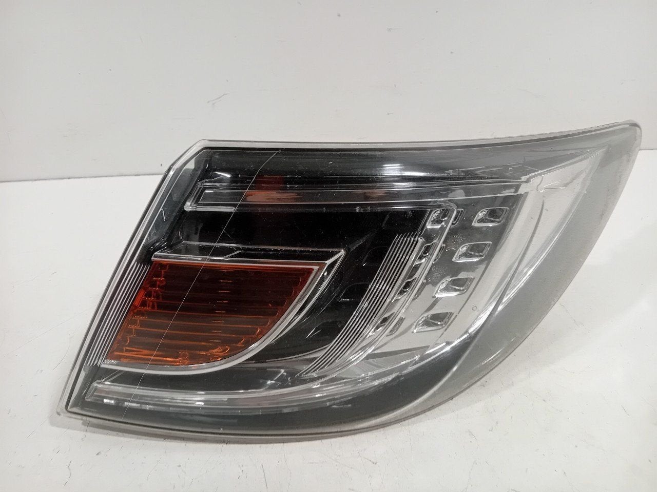Achterlicht carrosserie rechts Mazda 6, Onderdelen@venauto.nl, Van der Ven Autorecycling B.V., Gebruikt, Ettenseweg 76, 4706 PB Roosendaal, The Netherlands