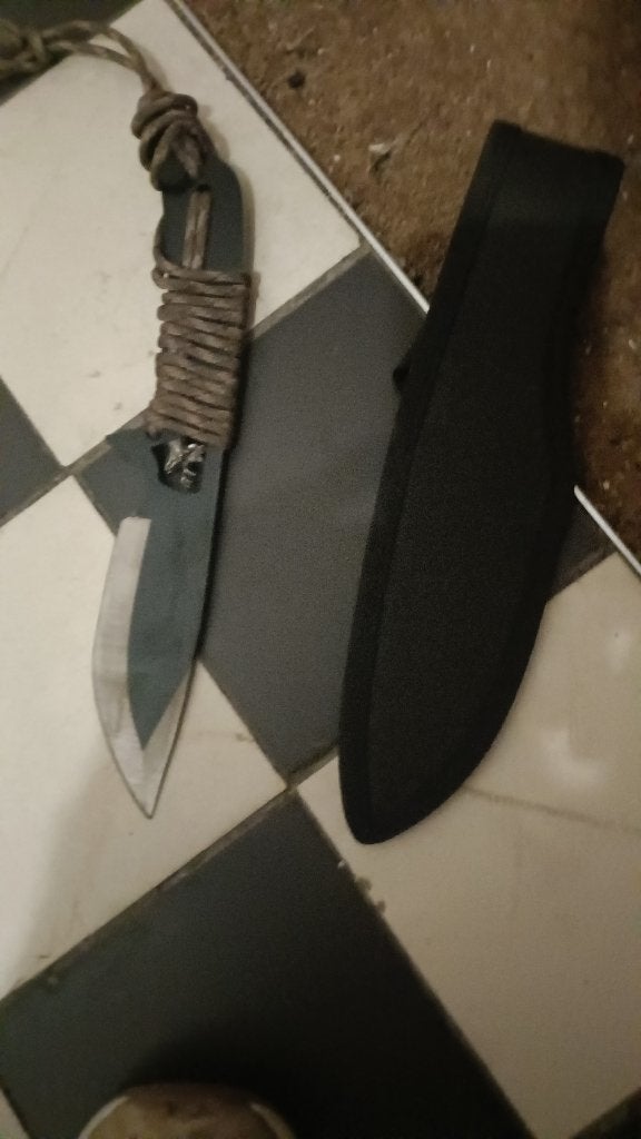 Couteau, Enlèvement, Comme neuf