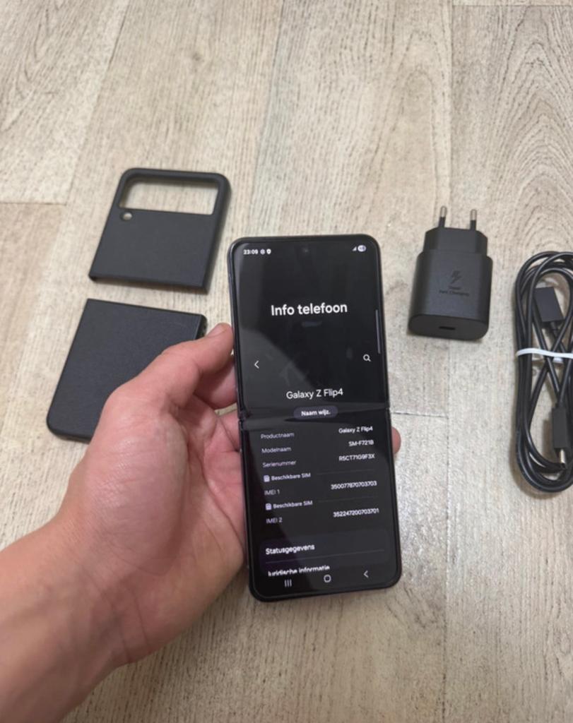 Samsung Galaxy Z Flip4 met 128GB, Telecommunicatie, Mobiele telefoons | Samsung, Ophalen, Nieuw, Zonder simlock, 128 GB