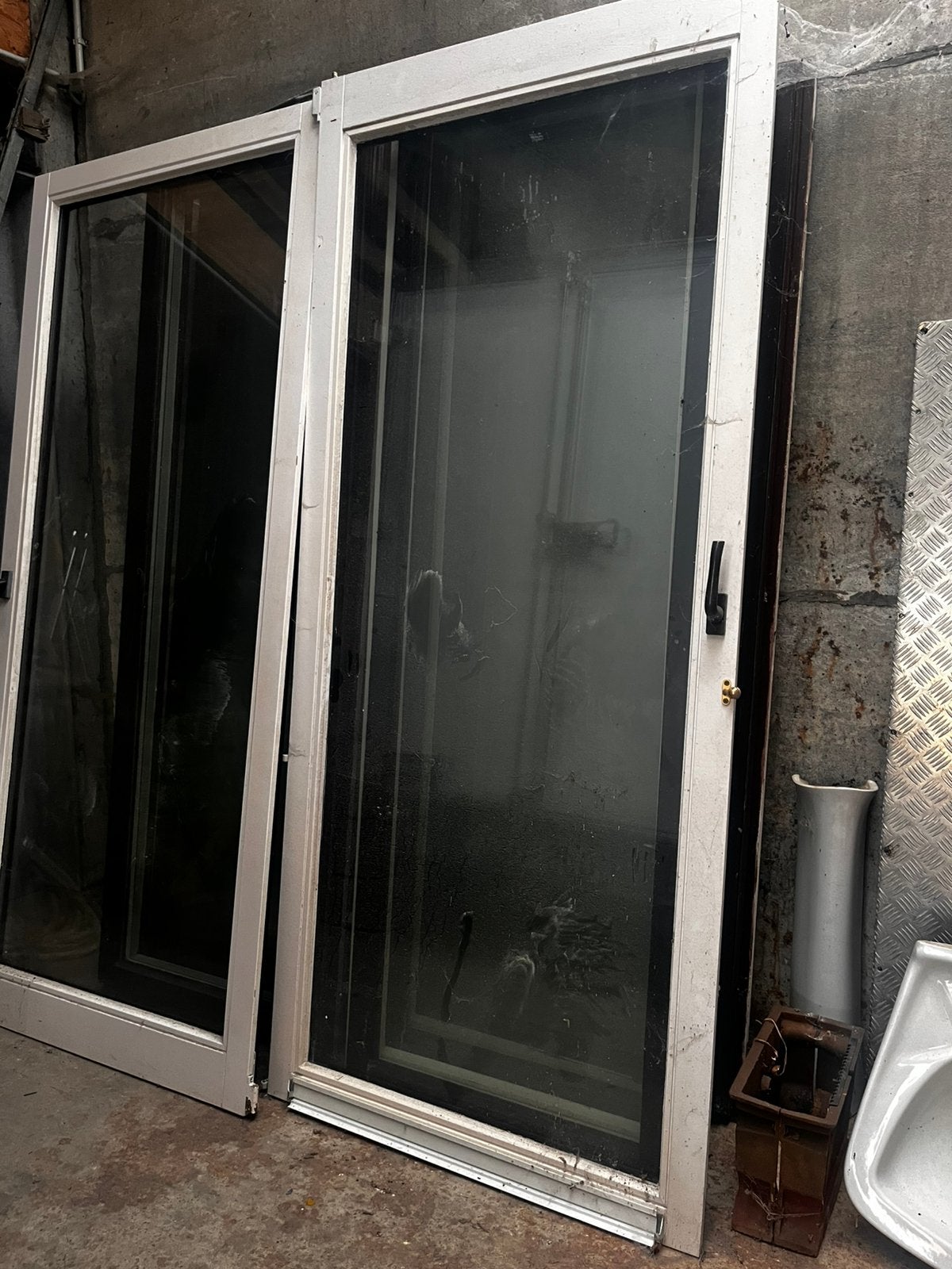Houten Raamdelen gratis, Gebruikt, Raamkozijn, 150 tot 225 cm, Inclusief glas