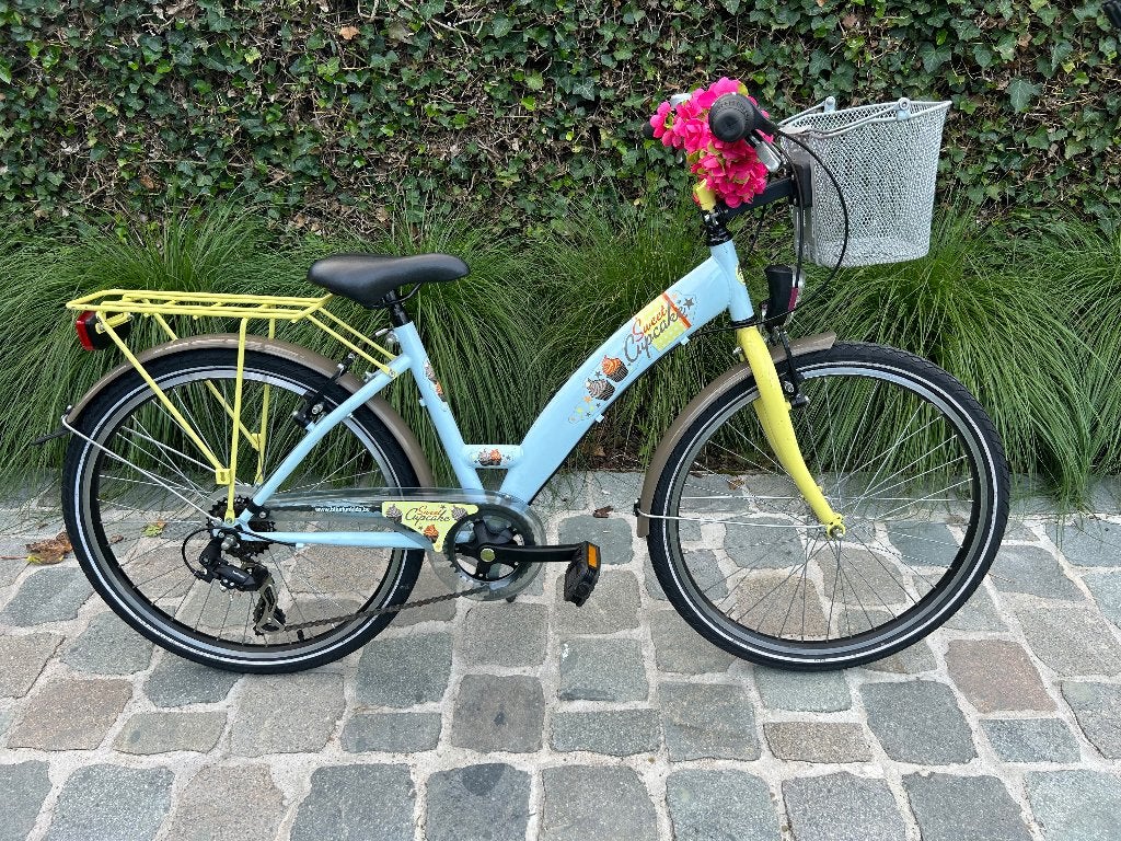 Meisjesfiets 24 inch Sweet cupcake, Fietsen en Brommers, Ophalen, Velgrem, Versnellingen, Gebruikt