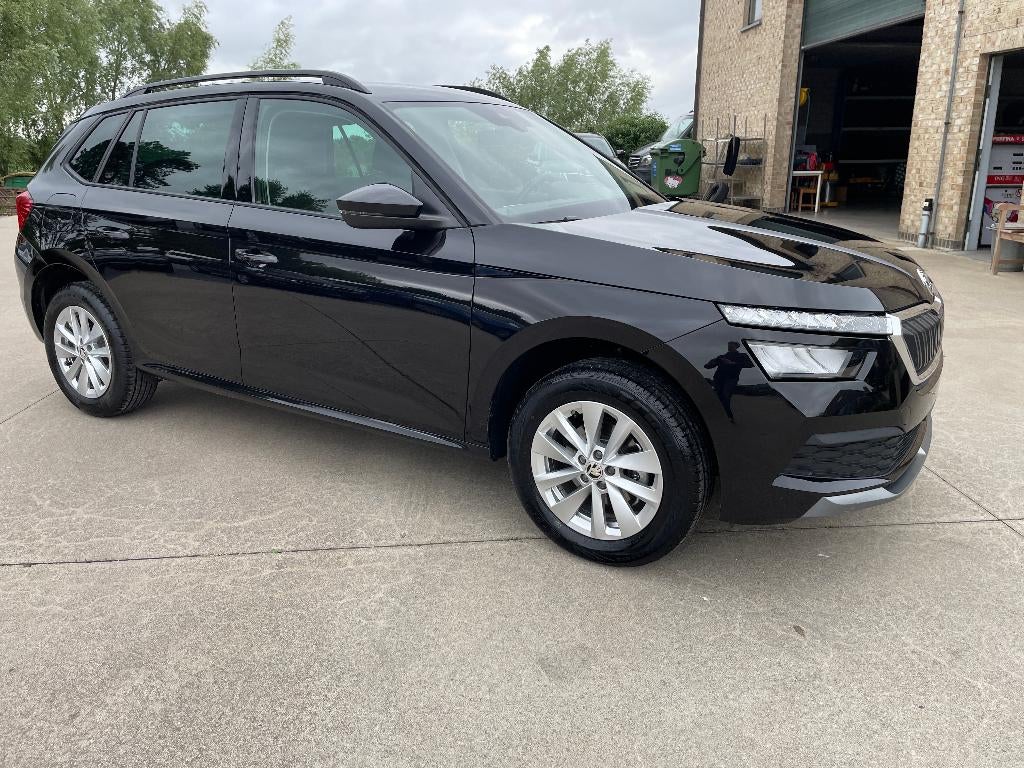 Skoda Kamiq 1.0 TSI Clever+ Keyless + Full Leds + 110 Pk's, Auto's, Skoda, Voorwielaandrijving, Stof, 610 kg, Zwart