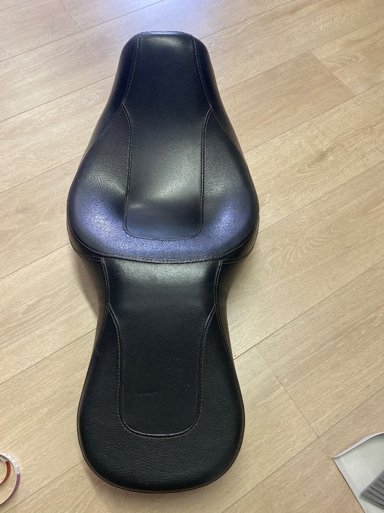 selle biplace Harley-Davidson, Enlèvement, Utilisé