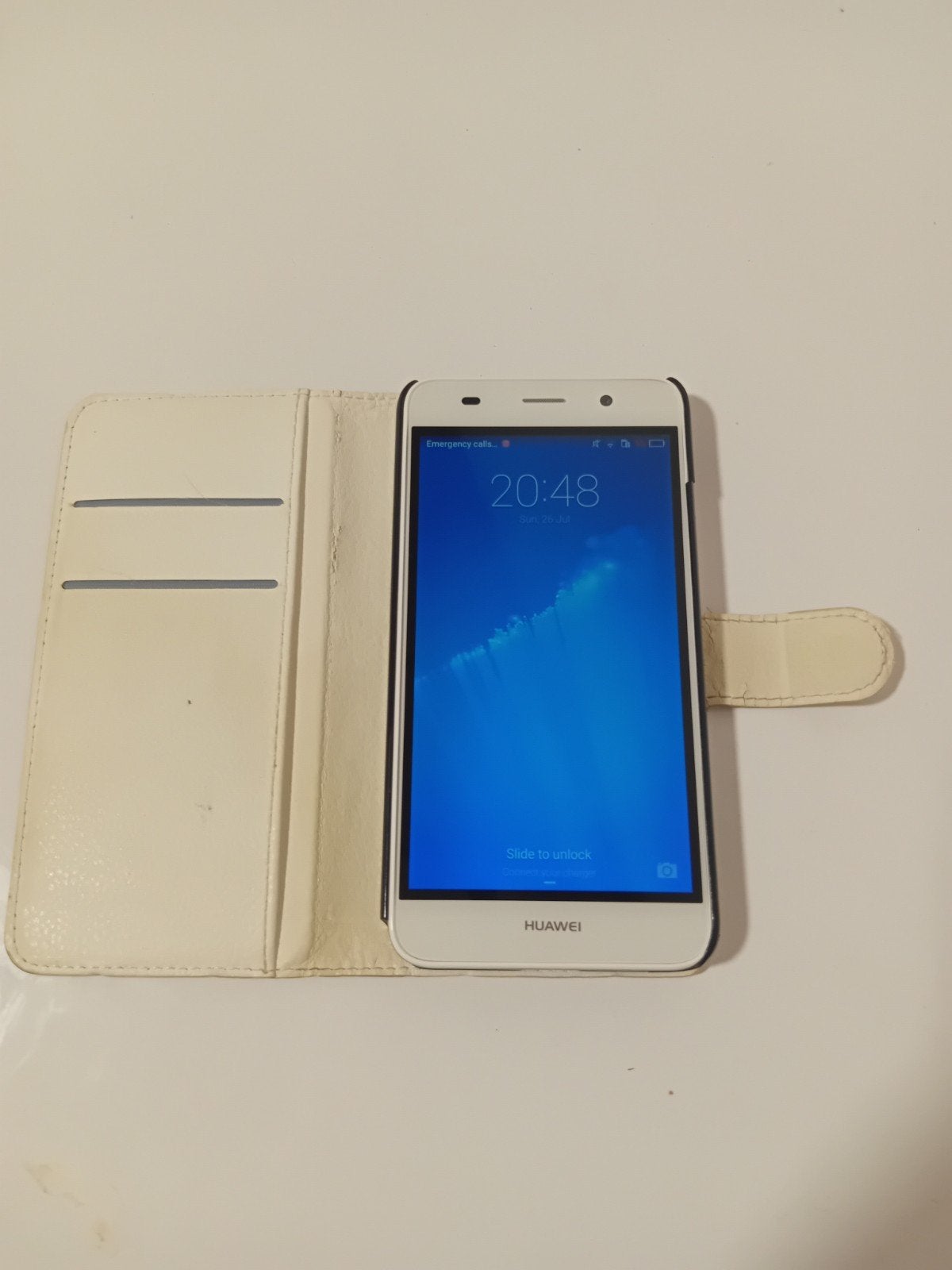Huawei Y6 (2015) SCL-L21 — Fonctionne parfaitement + étui, Enlèvement