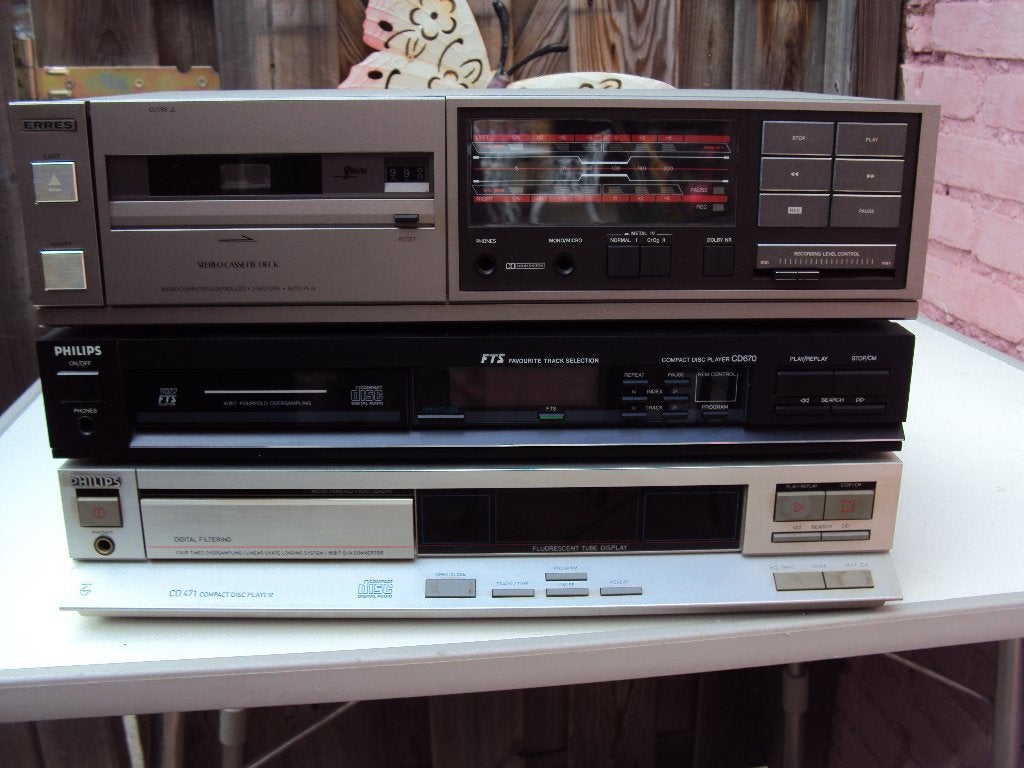 Philips/ Erres. Speakers. Cd speler Cassettedeck. Nakijken !, Audio, Tv en Foto, Stereoketens, Ophalen, Philips, Gebruikt, Cassettedeck