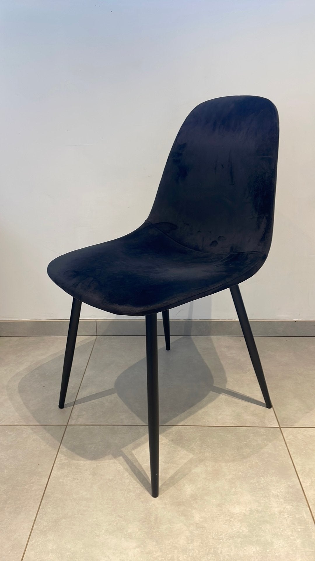 4 zwarte eetkamerstoelen te koop, Huis en Inrichting, Ophalen, Zo goed als nieuw, Stof