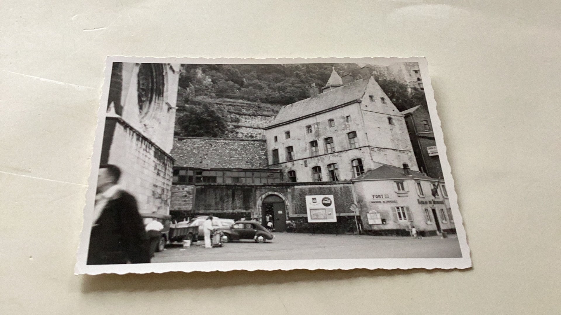 Huy Belgium real photo 1963. La taille est de 8 x 12 cm, Enlèvement ou Envoi, Comme neuf, Photo