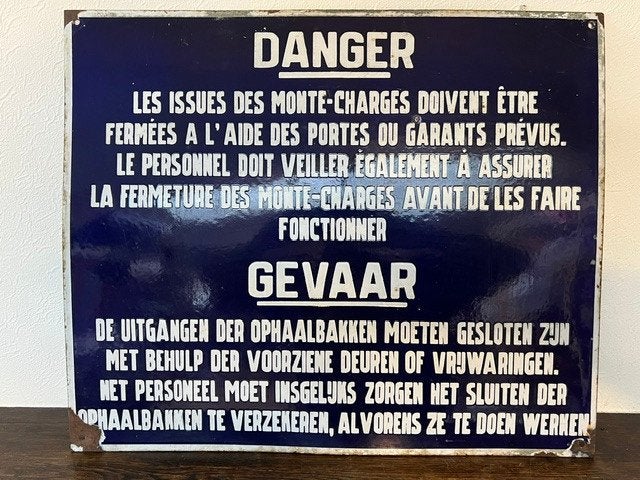 Ancienne plaque émaillée, signalisation de sécutité, Enlèvement