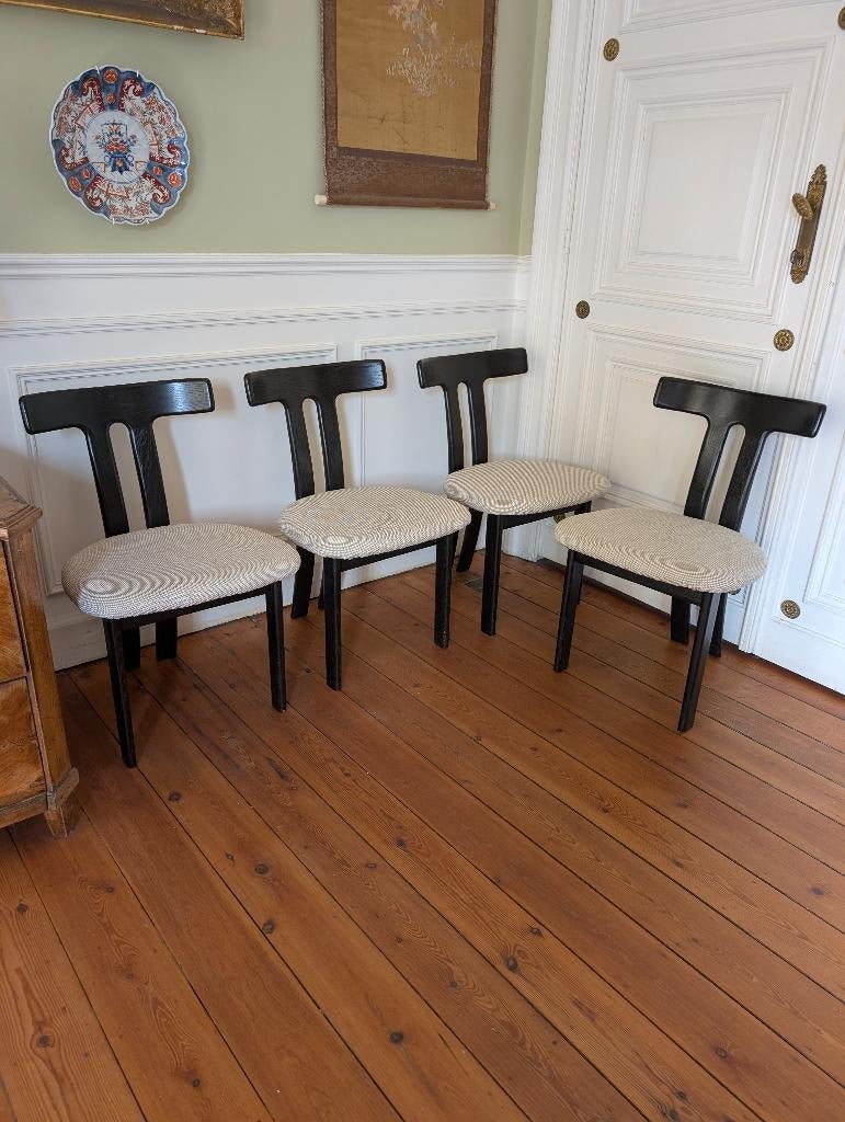 4 chaises Mid-Century T-chairs, Huis en Inrichting, Gebruikt, Ophalen of Verzenden, Vier, Stof