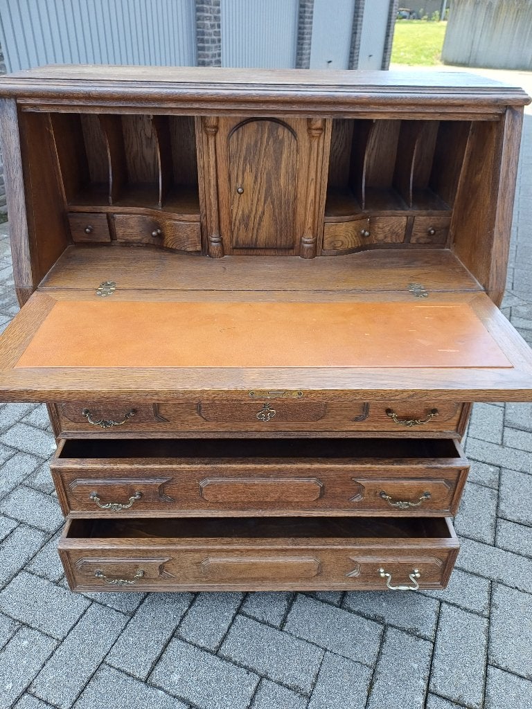 Secrétaire à vendre, Enlèvement, Utilisé