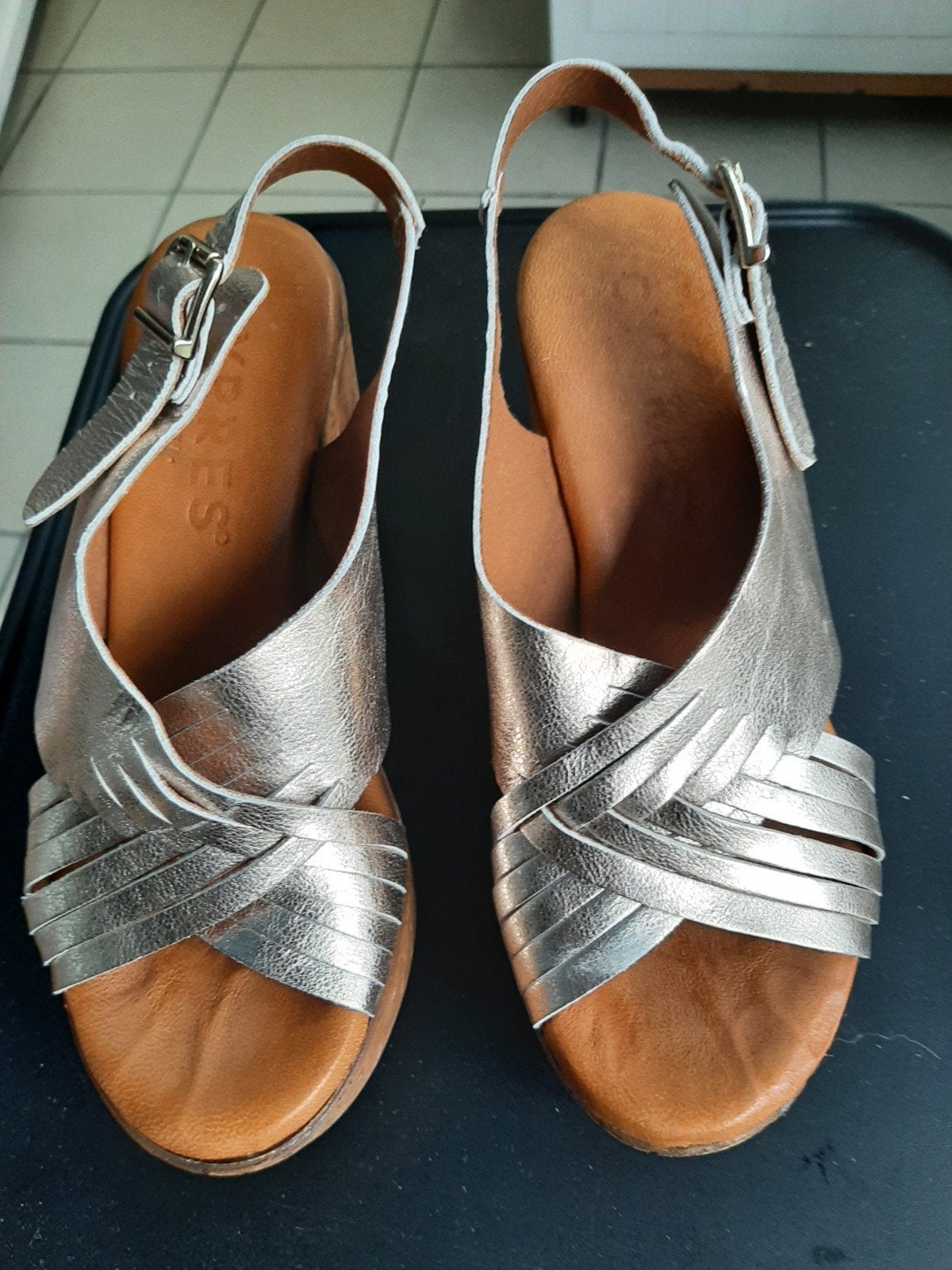 Chaussures argentées, Enlèvement ou Envoi
