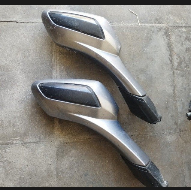 sym gts evo rechts spiegel, Motoren, Ophalen, Gebruikt