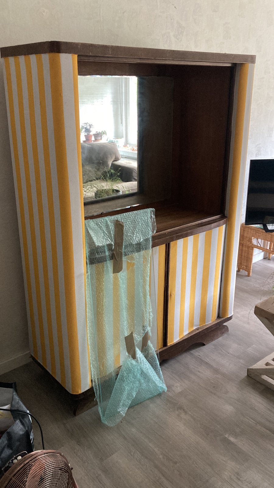 Barkast, vintage, ronde hoeken!, Huis en Inrichting, Kasten | Vitrinekasten, Ophalen, 150 tot 200 cm, 150 tot 200 cm, Overige houtsoorten