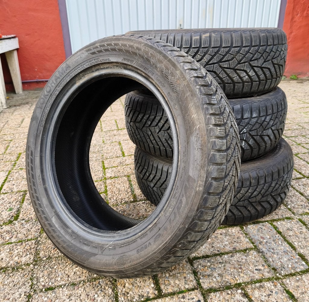 4 Yokohama winterbanden 205/55R16, Auto-onderdelen, Ophalen, Gebruikt, 16 inch, Band(en)