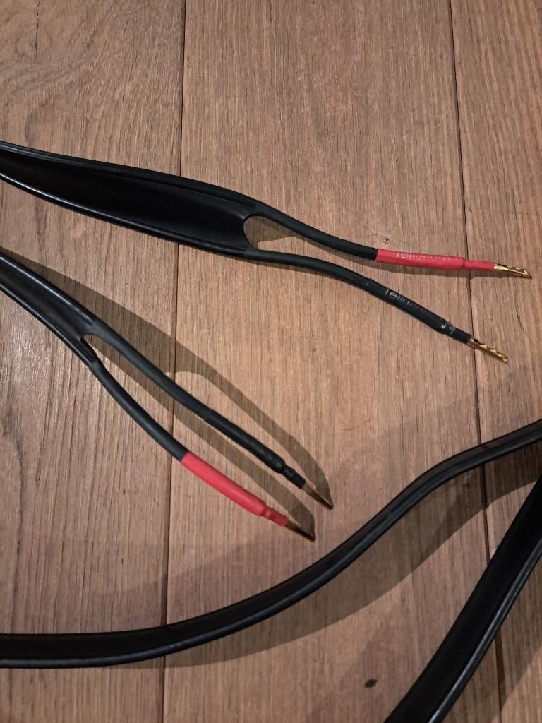 Tellurium Q Ultra Black luidsprekerkabel 2x3m, Audio, Tv en Foto, Audiokabels en Televisiekabels, Ophalen, Zo goed als nieuw, 2 tot 5 meter