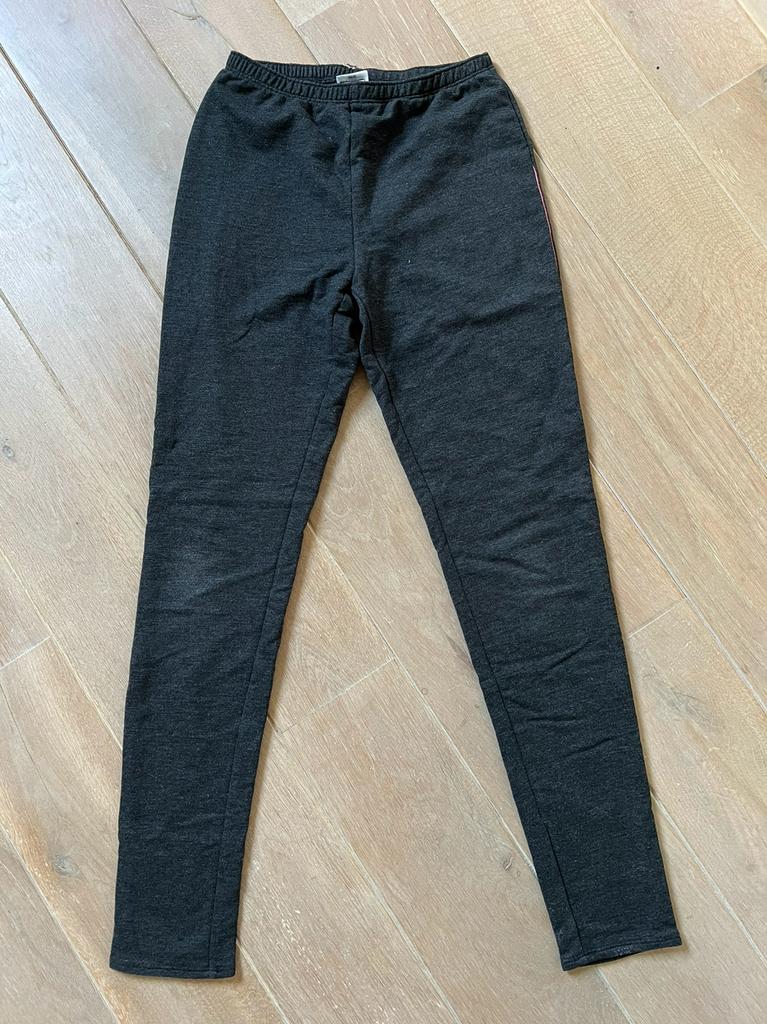 Broek / trainingsbroek van Decathlon 149 - 159 cm, Kinderen en Baby's, Broek, Jongen of Meisje, Decathlon, Ophalen of Verzenden