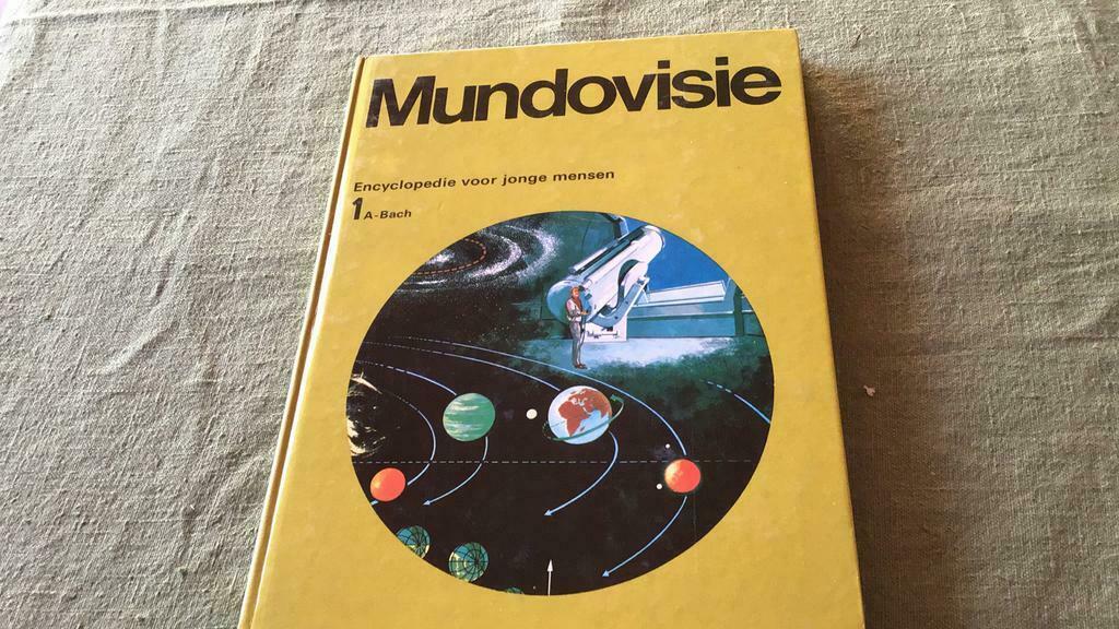 Mundovisie(o), Boeken, Ophalen of Verzenden, Gelezen, Non-fictie