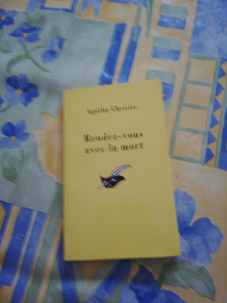 Agatha Christie. Rendez-vous avec la mort., Enlèvement ou Envoi