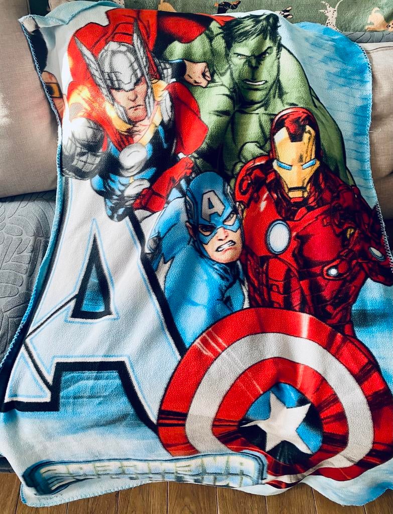Fleece dekentje avengers, Ophalen of Verzenden, Zo goed als nieuw