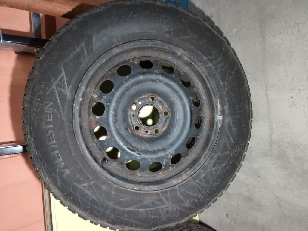4 pneus neige VREDESTEIN WINTRAC 215/70R16 100H M+S, Ophalen, Band(en)