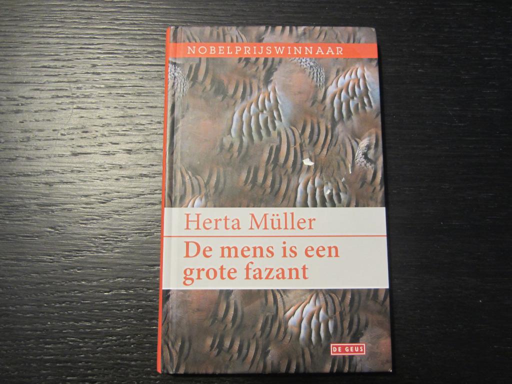 De mens is een fazant  -Herta Müller-, Enlèvement ou Envoi