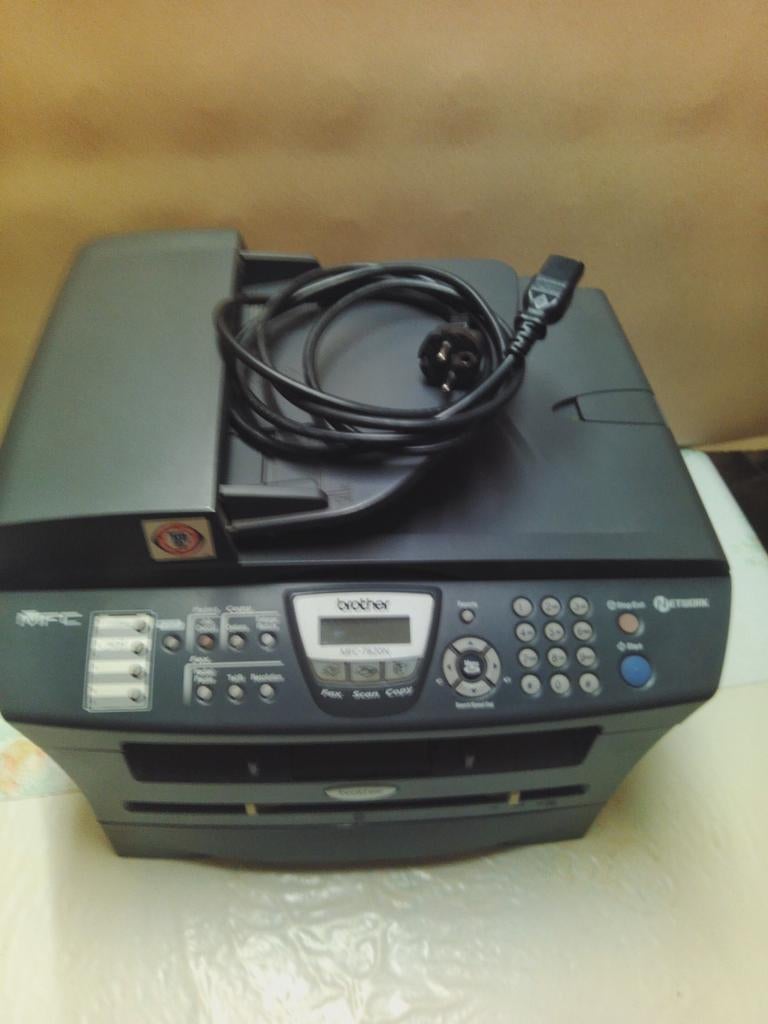 Imprimante Brother MFC7820n, Informatique & Logiciels, Imprimantes, Enlèvement, Scannez, Imprimante laser, Comme neuf