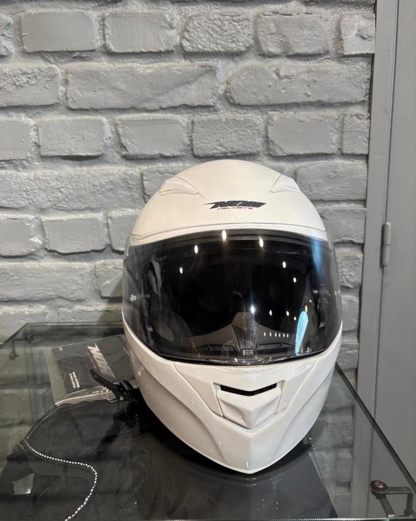 Casque moto marque  Nox neuf, Motos, Vêtements | Casques de moto, S, Enlèvement