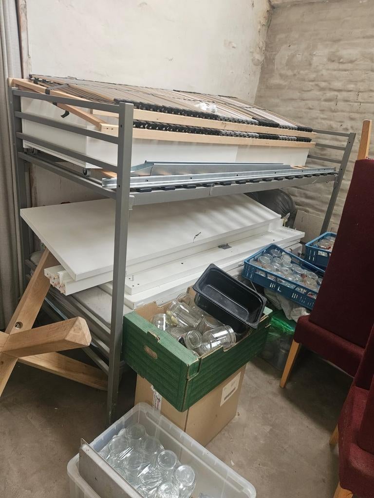 Stapelbed, Ophalen, Stapelbed