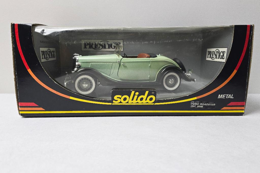 Auto Solido cars - Ford V8 Roamster - 1/19 - 1934, Ophalen of Verzenden, Zo goed als nieuw, Auto, Solido