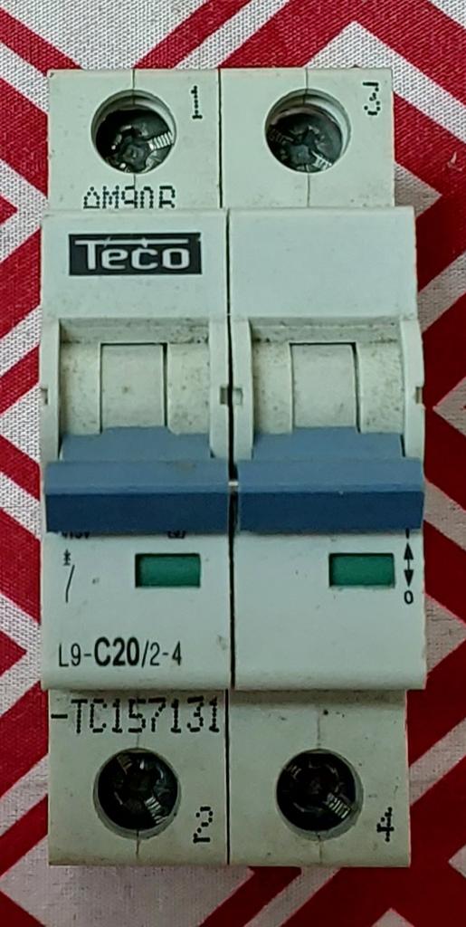 Fusible teco 20 A, Bricolage & Construction, Enlèvement, Comme neuf, Interrupteur