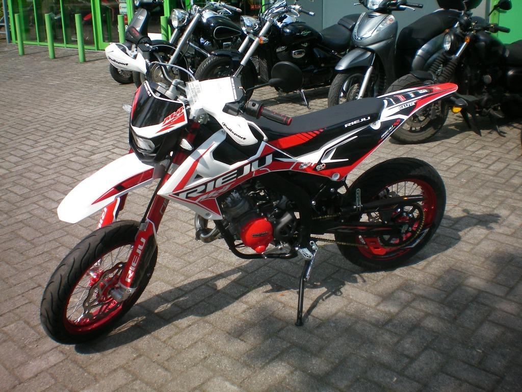 Rieju MRT 50 SM  Trophy, 6 versnellingen, Nieuw, 49 cc, Ophalen
