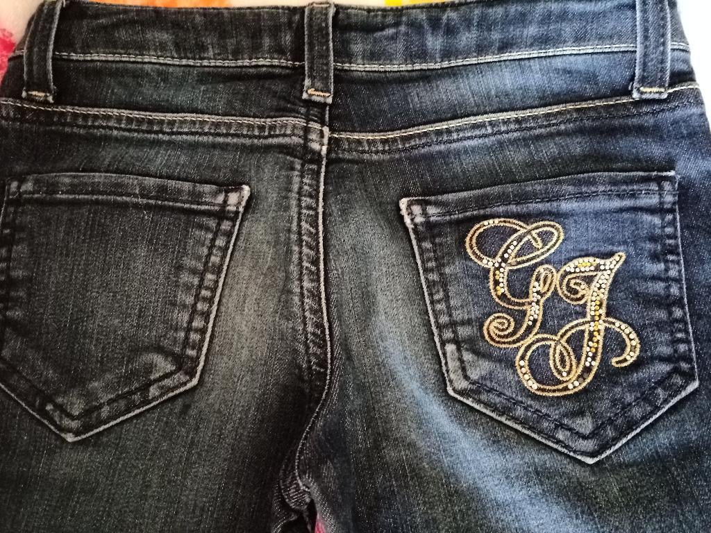 GUESS jeansbroek. Donkerblauw, mt 128, Jongen of Meisje, Ophalen, Broek, Guess
