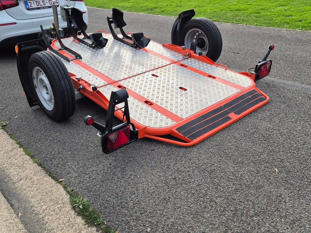 Verhuur van motoraanhangwagens met verlaagde waarde (1 of 2