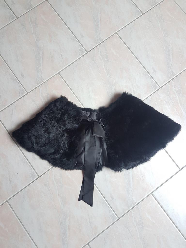 Col en fourrure, Neuf, Autre, Taille 38/40 (M), Enlèvement ou Envoi