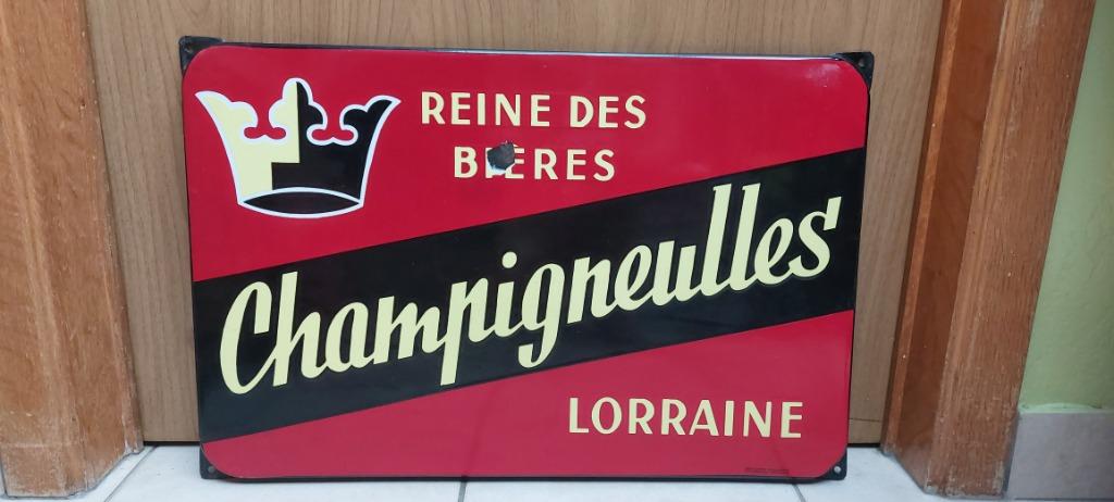 Plaque émaillée bière des Reines Champigneulles (emaillerie, Enlèvement ou Envoi, Comme neuf, Panneau, Plaque ou Plaquette publicitaire