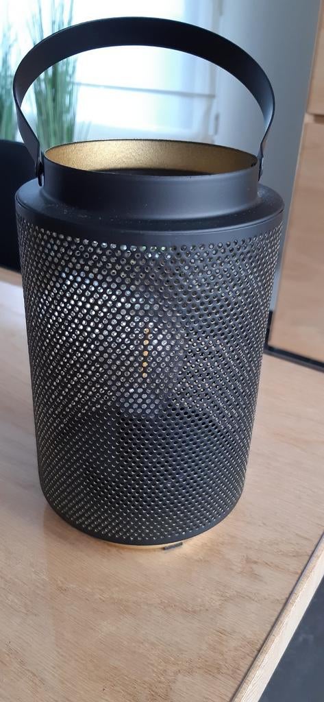Metalen lampje, Ophalen